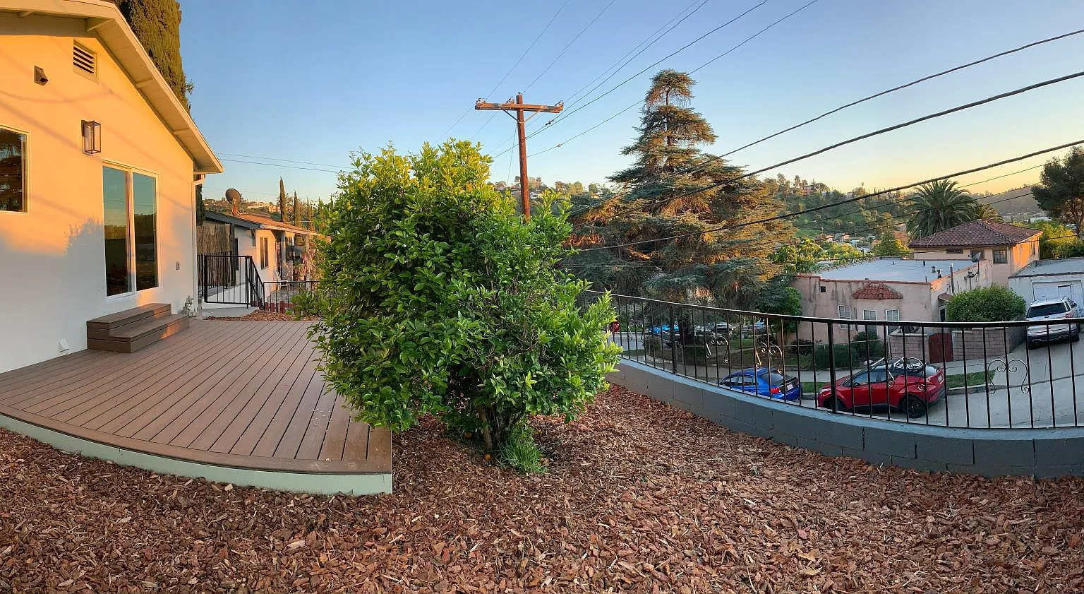2 bed, 850 sqft, $4,200 — Photo 2