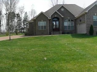 240 Oak Point Ln, Mount Juliet, TN 37122