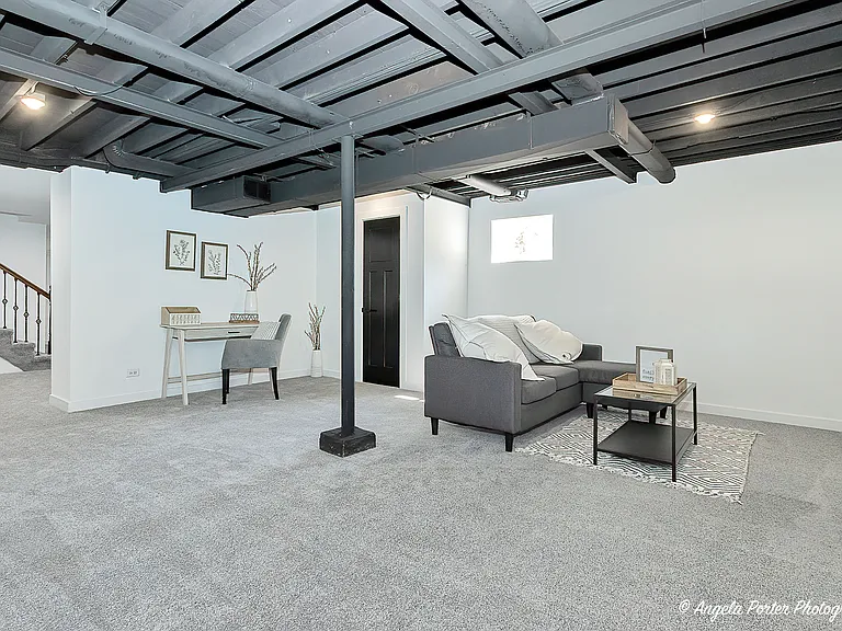 23576 N Overhill Dr — Photo 11
