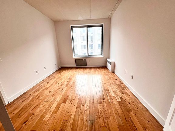 5th image of 34 W 139th St APT 6O