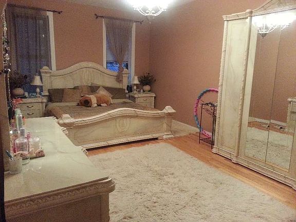 4th image of 8315 116th St APT 4G