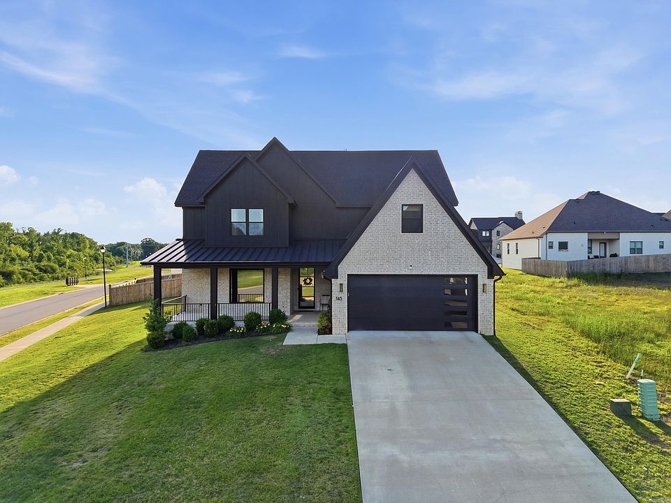 1st image of 145 Willow Springs Dr