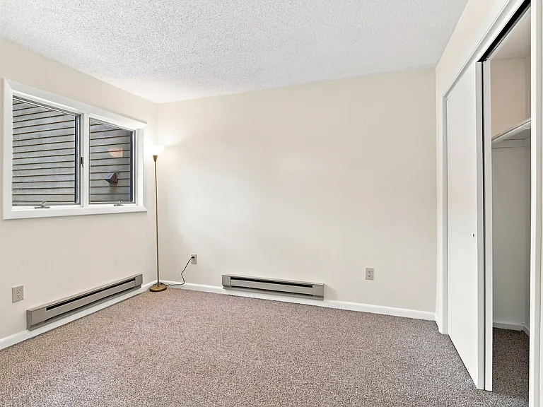 44 Tolland Ave #20 — Photo 21