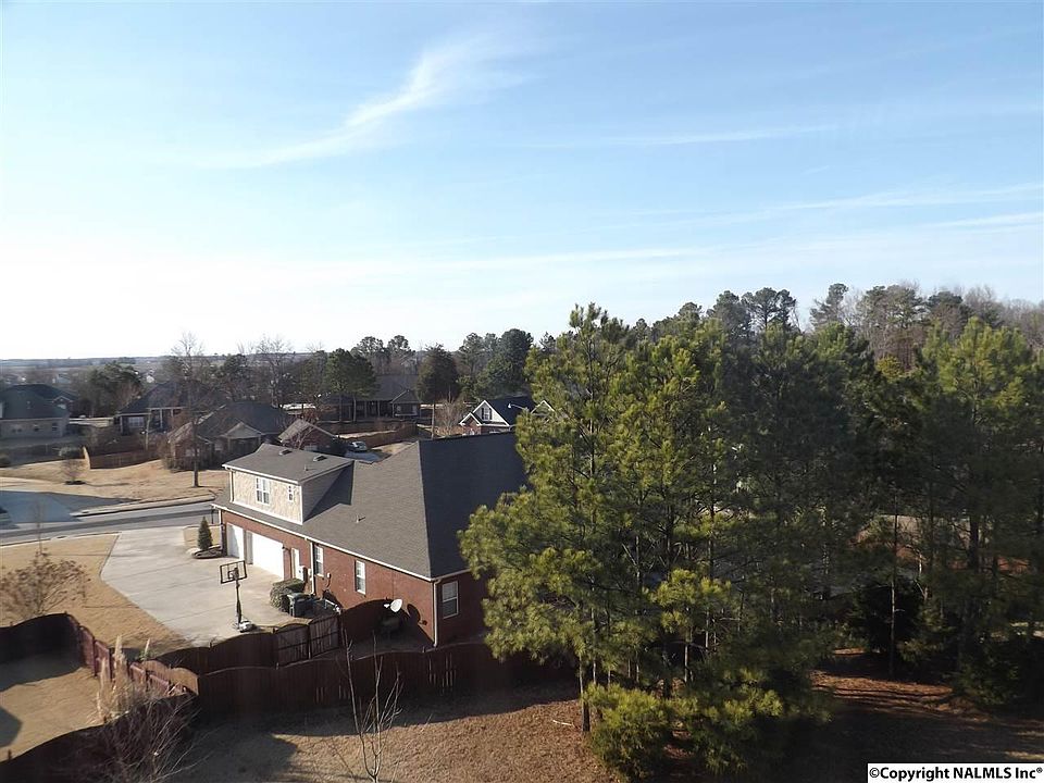 2nd image of 110 Gentle River Rd
