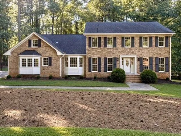 2949 Spalding Dr, Sandy Springs, GA 30350