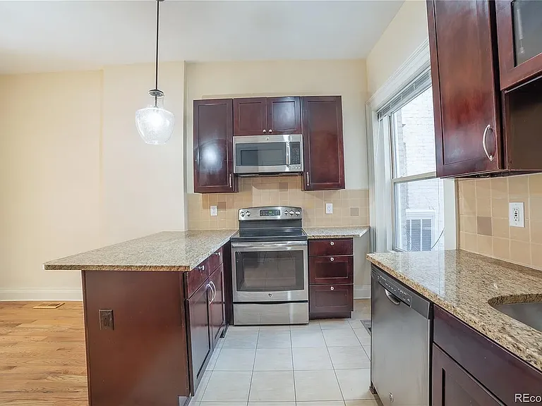 1454 N Pennsylvania St #A — Photo 5