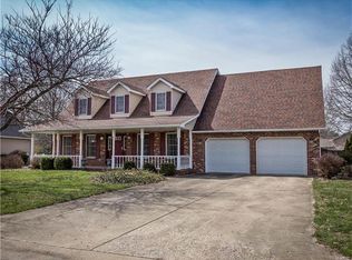 6 Redbud Ct, Bethalto, IL