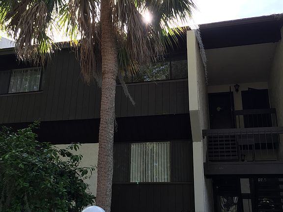 5th image of 2758 SW 14th Dr