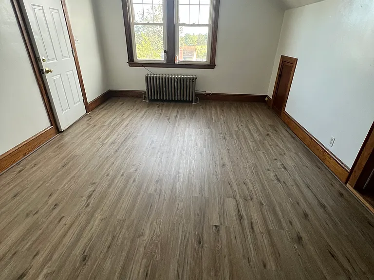 328 Jackson Ave #3 — Photo 3
