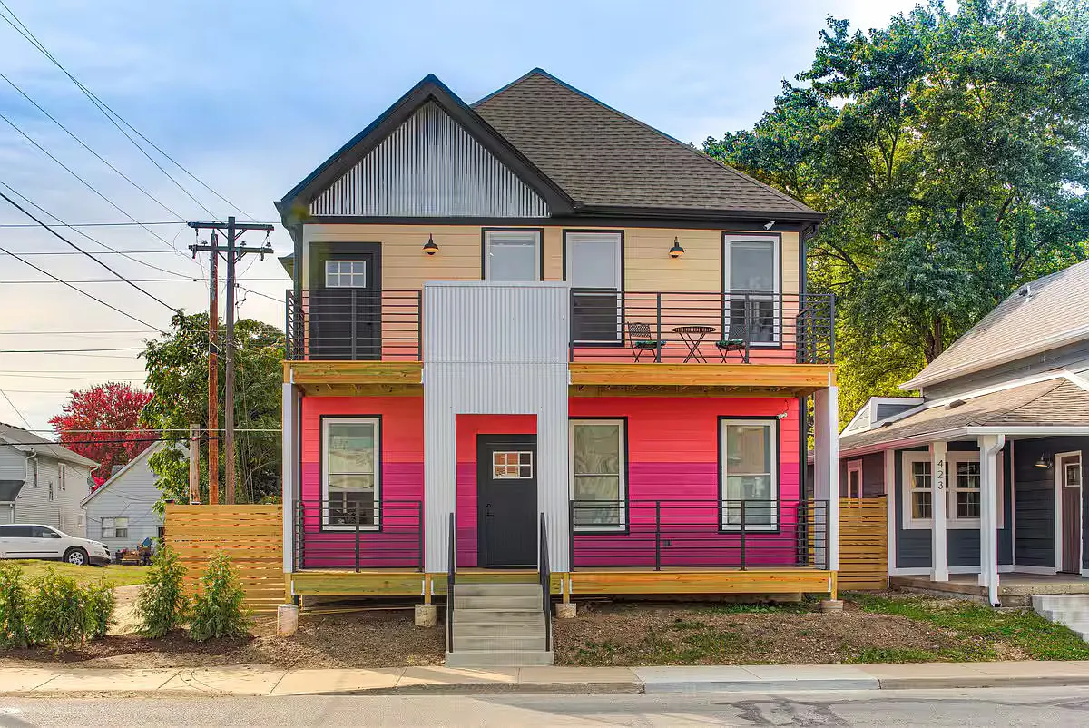 3 bed, $2,600 — Photo 1