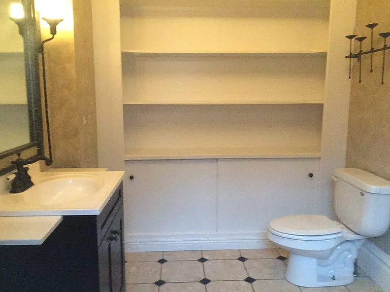 918 S 1st Ave — Photo 11