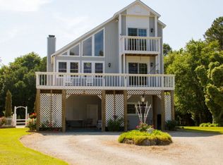 226 Topsail Watch Dr, Hampstead, NC 28443