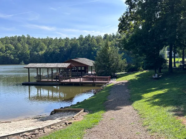 LOT 12 Red Barn Ln, Wirtz, VA 24184