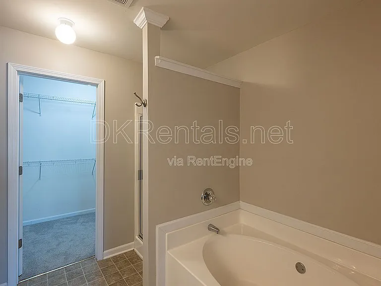 1959 Lakeshore Overlook Cir NW — Photo 14