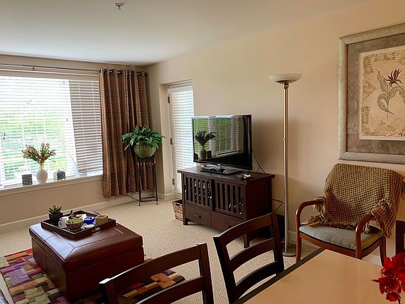3rd image of 640 Robert York Ave APT 206