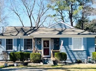 1002 Cedar Crest Dr, Demopolis, AL 36732