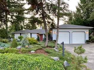 711 E Old Ranch Rd, Allyn, WA 98524