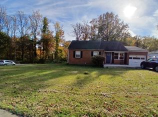 7315 Sportsman Dr, Falls Church, VA 22043