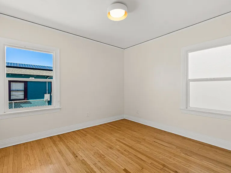 3124 B St — Photo 17