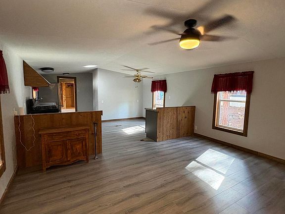 3rd image of 2800 S White Mountain Blvd #76