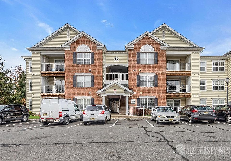 1st image of 1234 Dogwood Ct