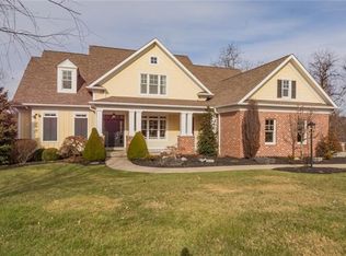 1044 Valleyview Dr, Latrobe, PA 15650