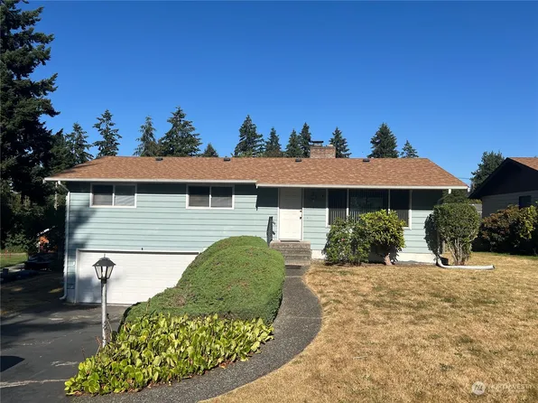 3143 Vista Place W, University Place, WA 98466