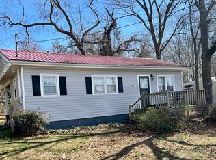 63 Westview Rd, Commerce, GA 30529