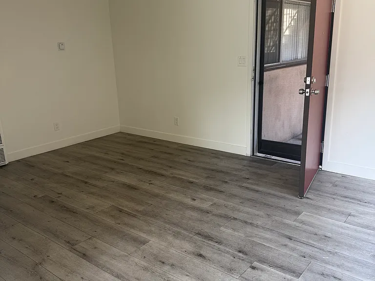 6212 Beck Ave #1 — Photo 3