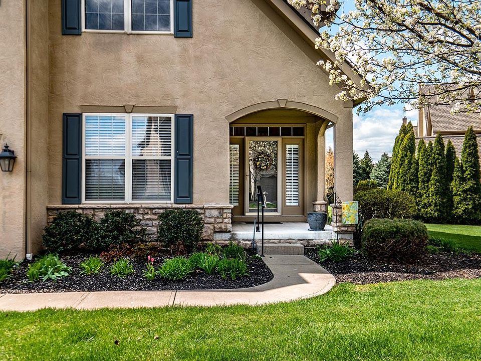 1st image of 8148 Hillingdon Dr