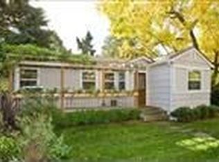 4607 NE 97th St, Seattle, WA 98115