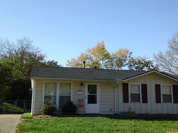 2nd image of 253 Cosmos Dr