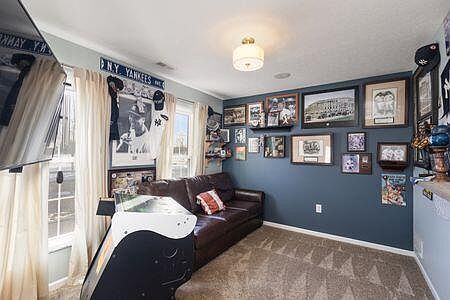 5th image of 5594 Rainbow Falls St #21