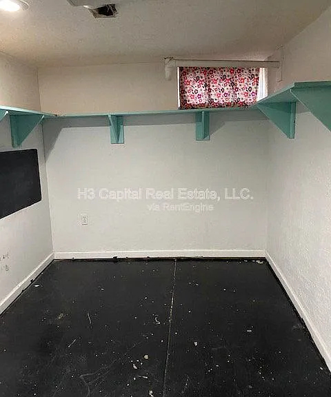 1215 W Main St — Photo 20