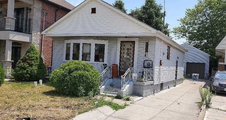 2nd image of 7 Landry Ave