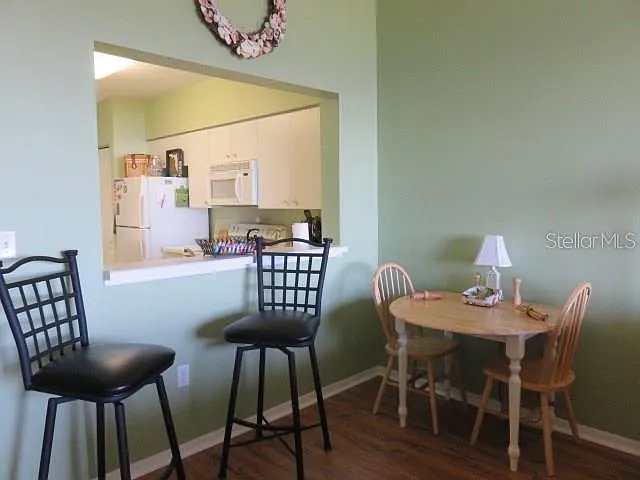 2 bed, 1148 sqft, $3,695 — Photo 4