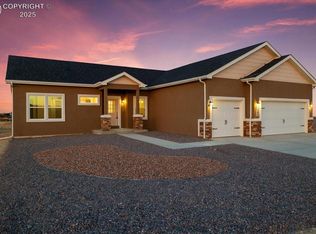 1586 N Bowen Dr, Pueblo West, CO 81007