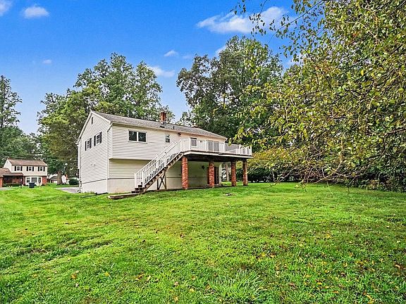 2nd image of 314 Colonial Dr
