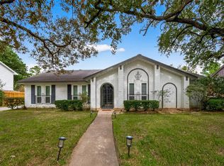 13418 Paradise Valley Dr, Houston, TX 77069