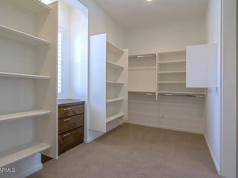 5010 N 34th St #3 — Photo 17