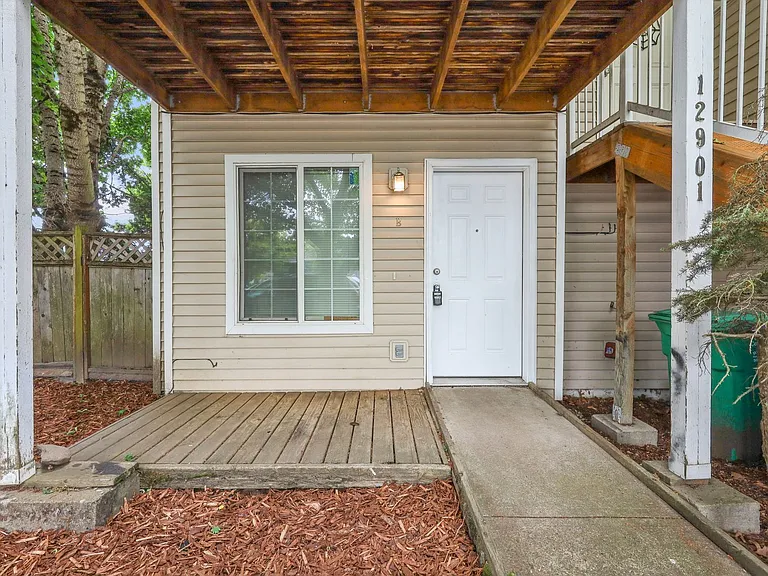 12901 NE Prescott Dr #B — Photo 22