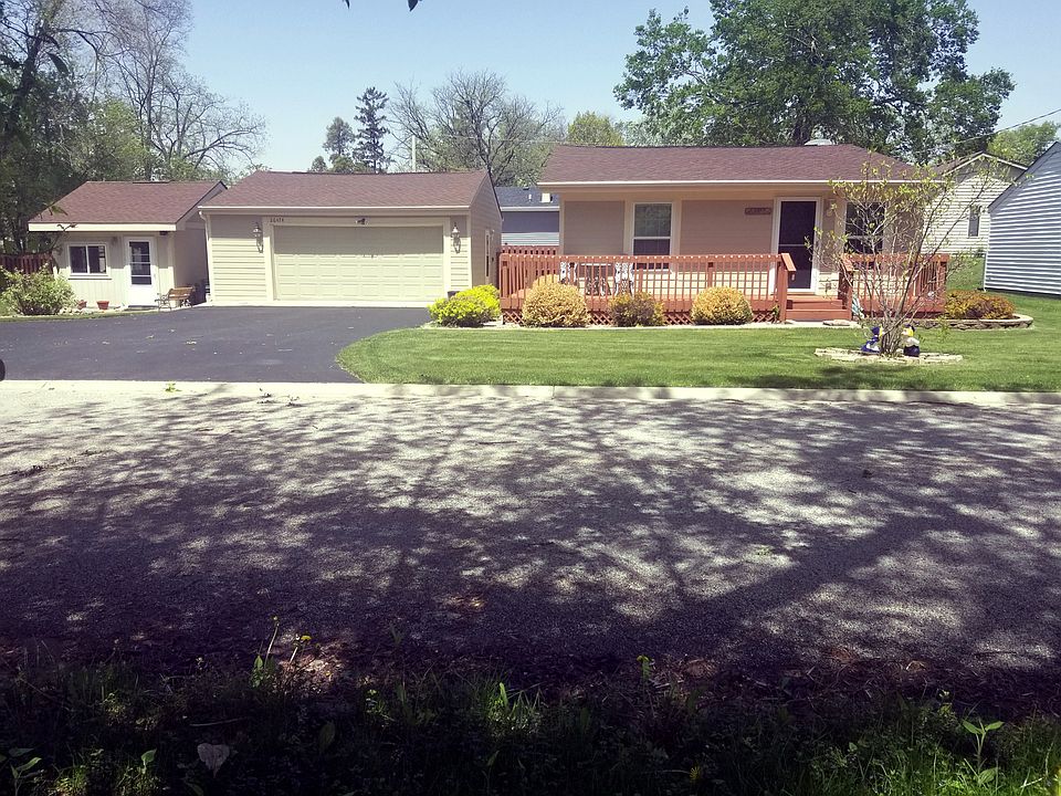 1st image of 26474 W Lincoln Ct