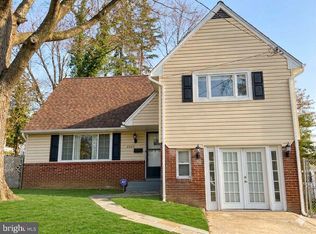 5905 Mustang Dr, Riverdale, MD 20737