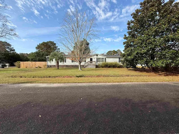 19 Gates Way, Pawleys Island, SC 29585