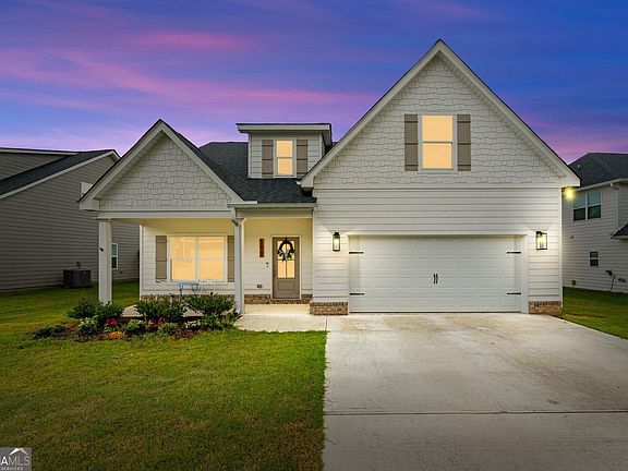 2nd image of 119 Cedar Park Way