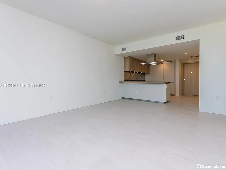 1000 Brickell Plz #4104 — Photo 3