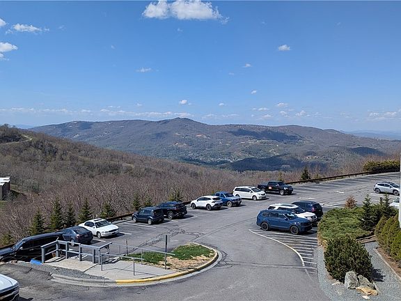 3rd image of 303 Sugar Top Drive #2107
