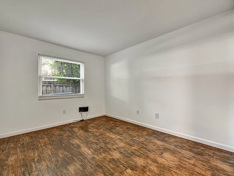 3109 W Horatio St #16 — Photo 16