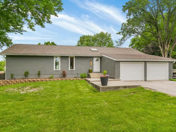 804 W Blue Ridge Blvd, Kansas City, MO 64145