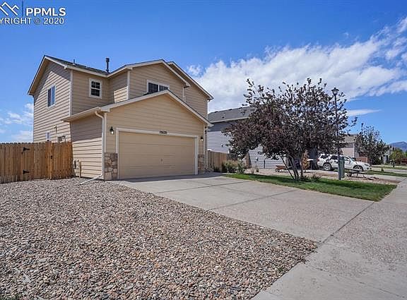 2nd image of 10620 Deer Meadow Cir
